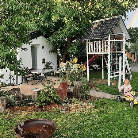 Chalet Im Spiel- Und Obstgarten Keidelheim Εξωτερικό φωτογραφία